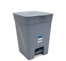 LIXEIRA PLAST.C/PEDAL QUAD.7,5LTS CZ 1723 C/6